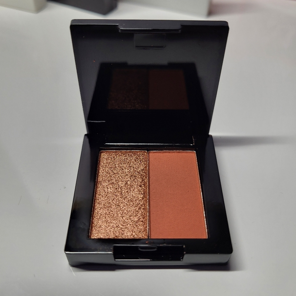 Eye Shadow Bundle - Picture 8 of 11
